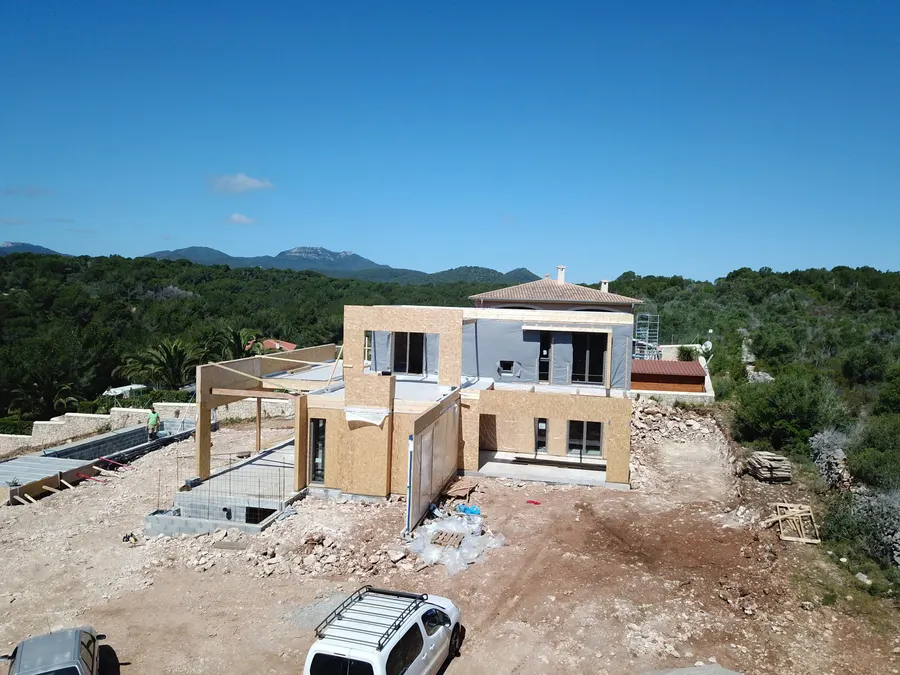 Das Passivhaus in Cala Murada während der Bauphase